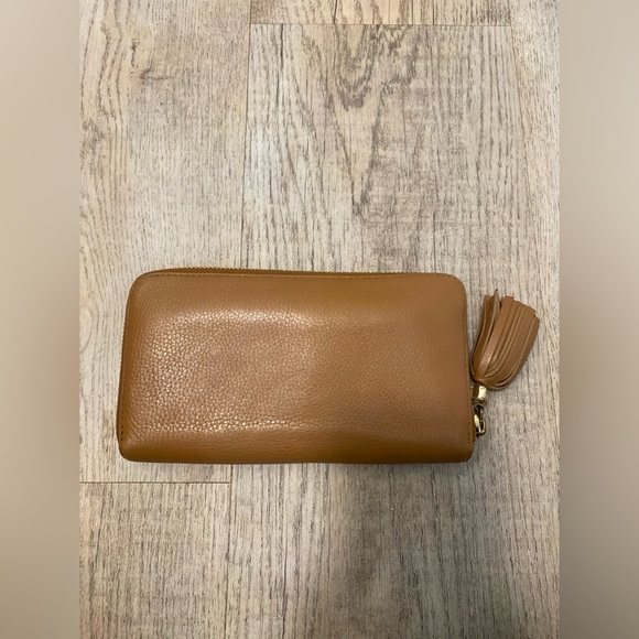 Tory Burch Brown Leather Wallet with Tassel - Picture 2 of 4